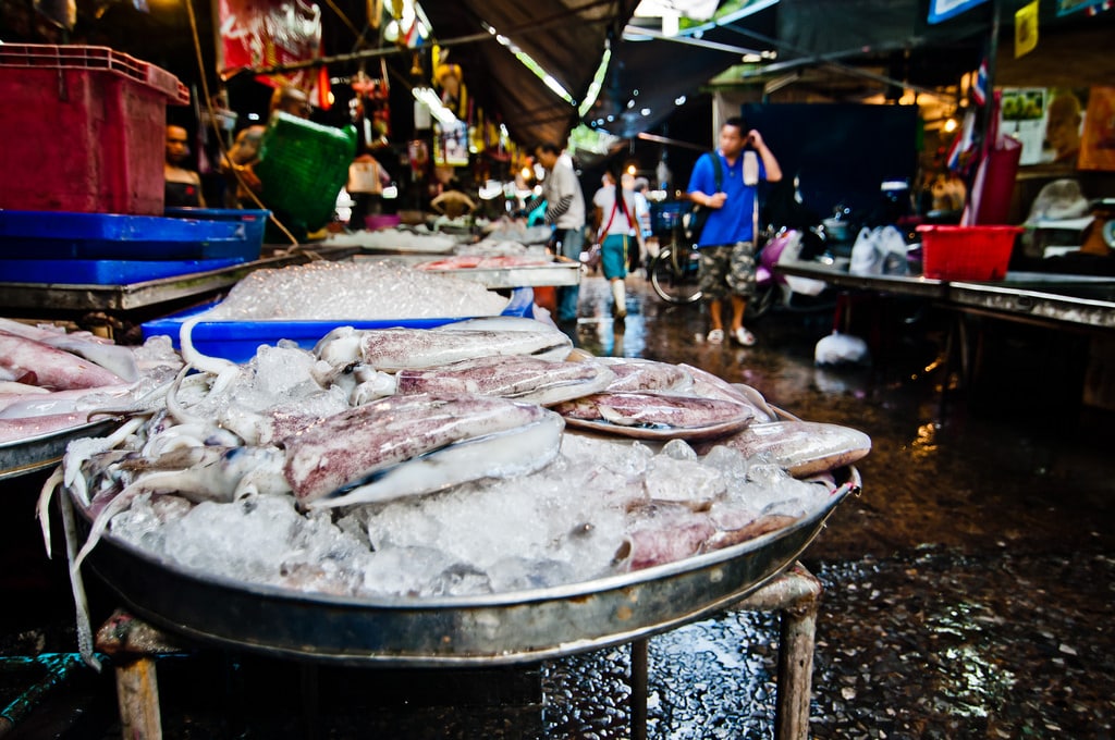 Khlong Toey market photo