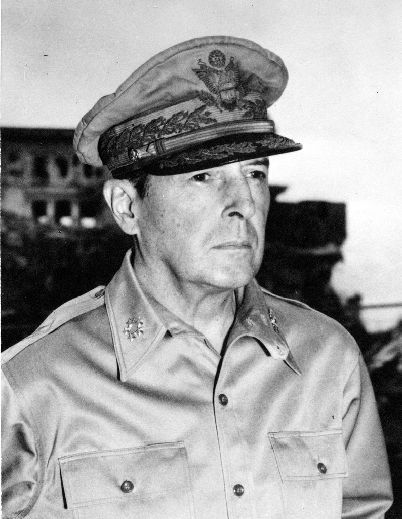 Douglas MacArthur photo